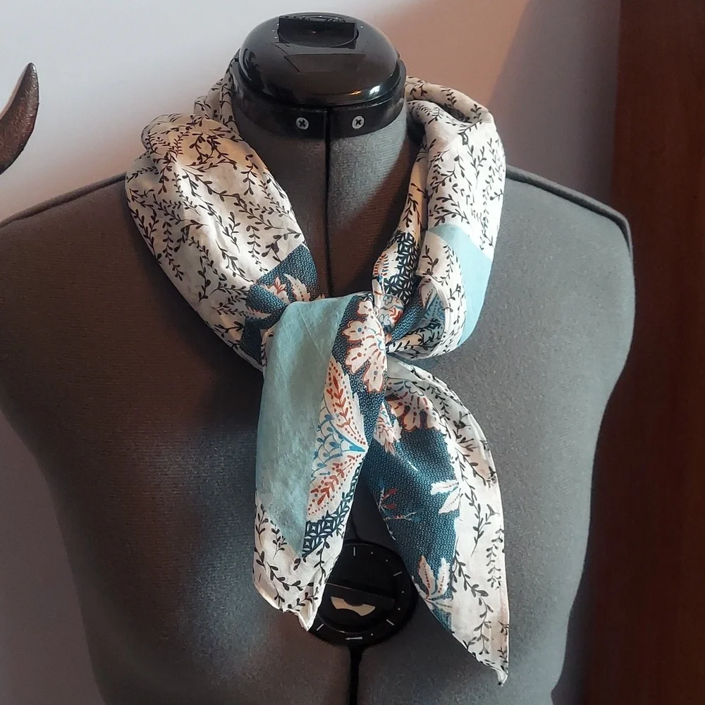 * Rebecca Minkoff Blue Multi-Pattern Lightweight Cotton Silk Square 30X30 Scarf